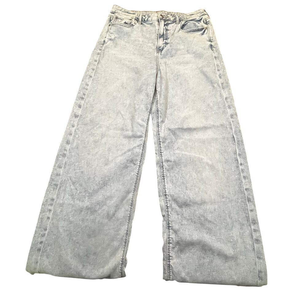American Eagle Outfitters Light Wash Wide-Leg Jeans